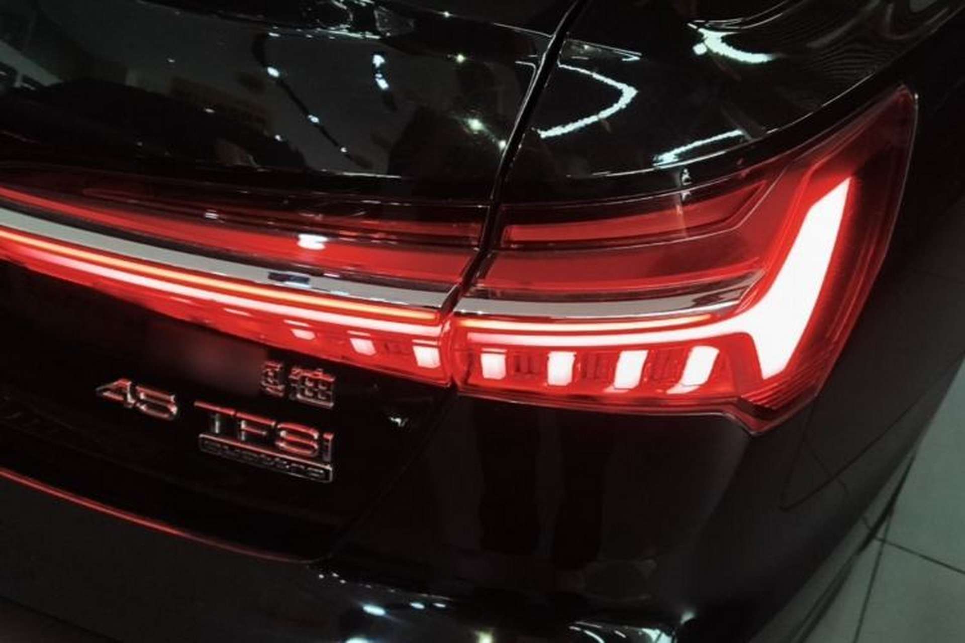 Used Audi A6L 2021 45 TFSI quattro Prestige Dynamic Edition Right Rear Taillight