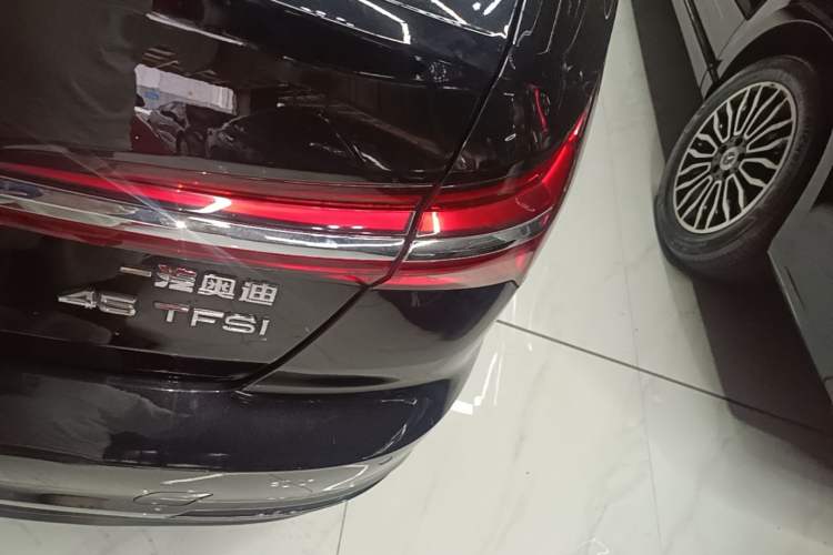 Used Audi A6L 2021 45 TFSI Prestige Elegant Edition Right Rear Taillight