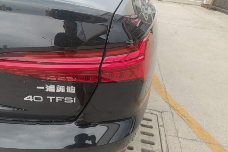 Used Audi A6L 2021 40 TFSI Luxury Dynamic Edition Right Rear Taillight