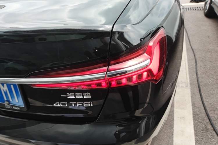 Used Audi A6L 2021 40 TFSI Luxury Dynamic Edition Right Rear Taillight