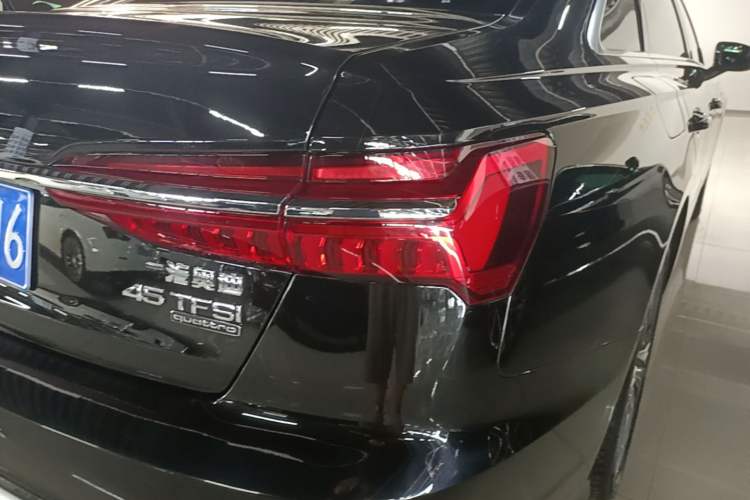 Used Audi A6L 2021 45 TFSI Prestige Dynamic Edition Right Rear Taillight