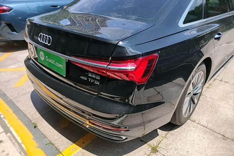 Used Audi A6L 2021 45 TFSI Prestige Elegant Edition Right Rear Taillight