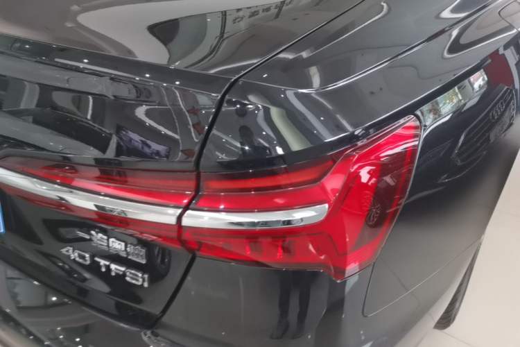 Used Audi A6L 2021 40 TFSI Luxury Prestige Edition Right Rear Taillight