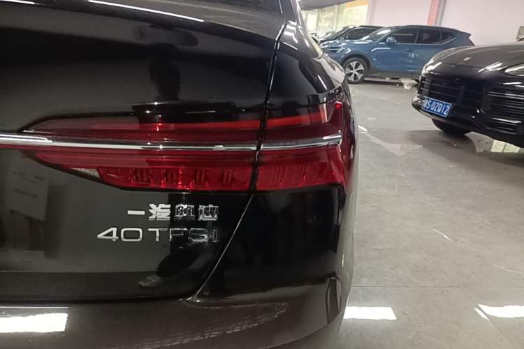 Used Audi A6L 2021 40 TFSI Luxury Dynamic Edition Right Rear Taillight