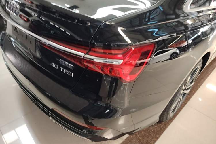 Used Audi A6L 2021 40 TFSI Luxury Dynamic Edition Right Rear Taillight