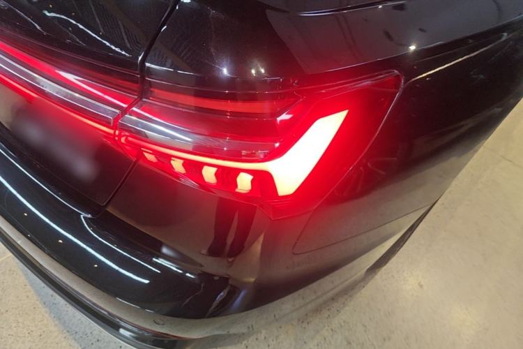 Used Audi A6L 2021 45 TFSI Prestige Dynamic Edition Right Rear Taillight