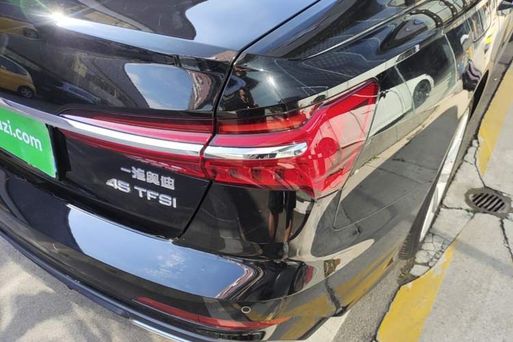 Used Audi A6L 2021 45 TFSI Prestige Dynamic Edition Right Rear Taillight