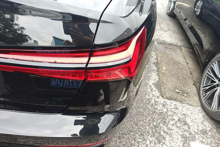 Used Audi A6L 2021 45 TFSI Prestige Dynamic Edition Right Rear Taillight