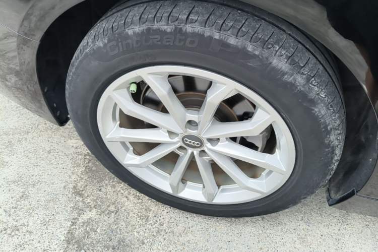 Used Audi A6L 2021 40 TFSI Luxury Prestige Edition Right Rear Wheel Hub