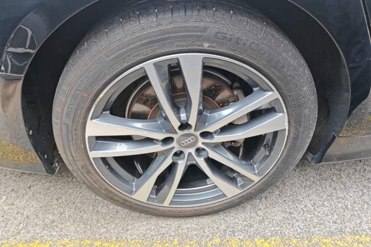 Used Audi A6L 2021 40 TFSI Luxury Dynamic Edition Right Rear Wheel Hub