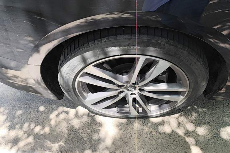 Used Audi A6L 2021 40 TFSI Luxury Dynamic Edition Right Rear Wheel Hub