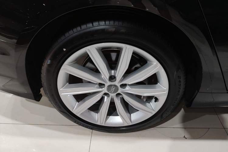Used Audi A6L 2021 45 TFSI Prestige Dynamic Edition Right Rear Wheel Hub