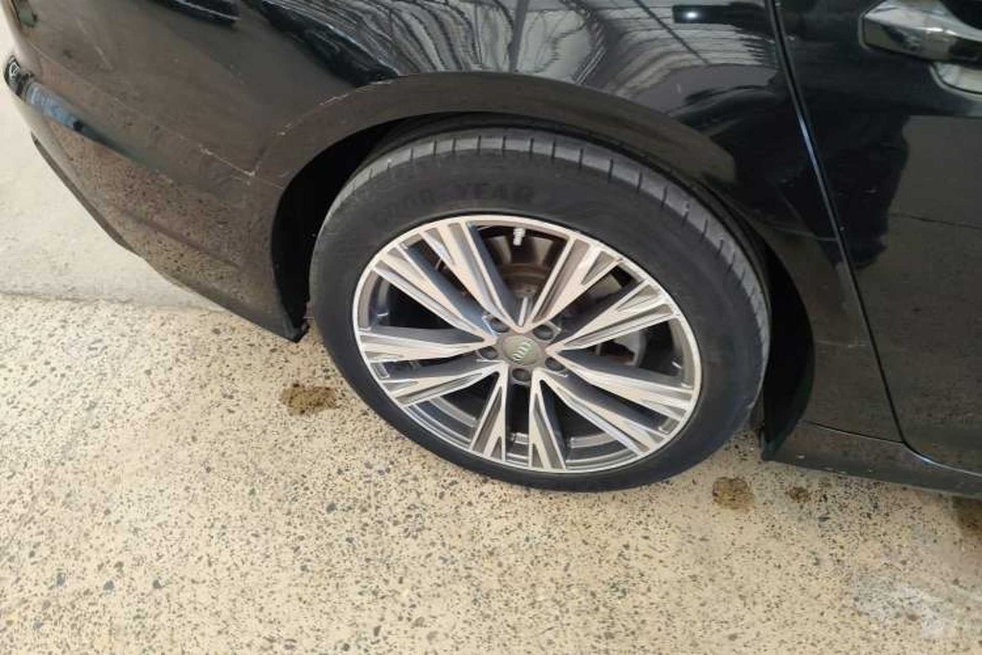 Used Audi A6L 2021 45 TFSI Prestige Dynamic Edition Right Rear Wheel Hub