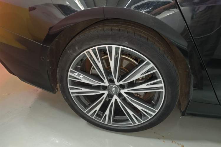 Used Audi A6L 2021 45 TFSI quattro Prestige Dynamic Edition Right Rear Wheel Hub
