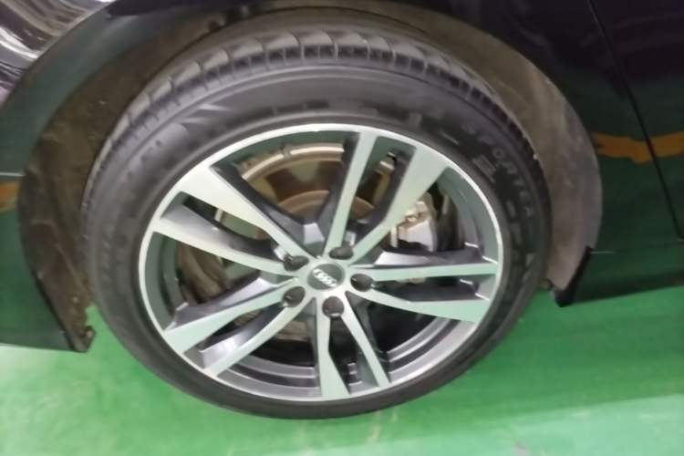 Used Audi A6L 2021 40 TFSI Luxury Dynamic Edition Right Rear Wheel Hub