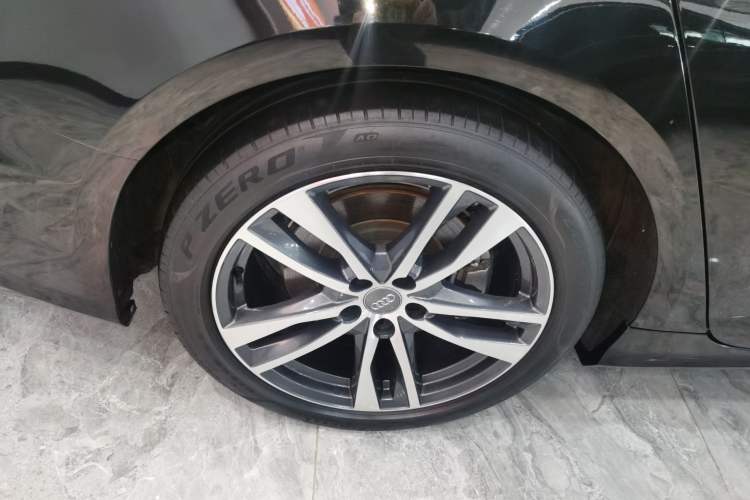 Used Audi A6L 2021 40 TFSI Luxury Dynamic Edition Right Rear Wheel Hub