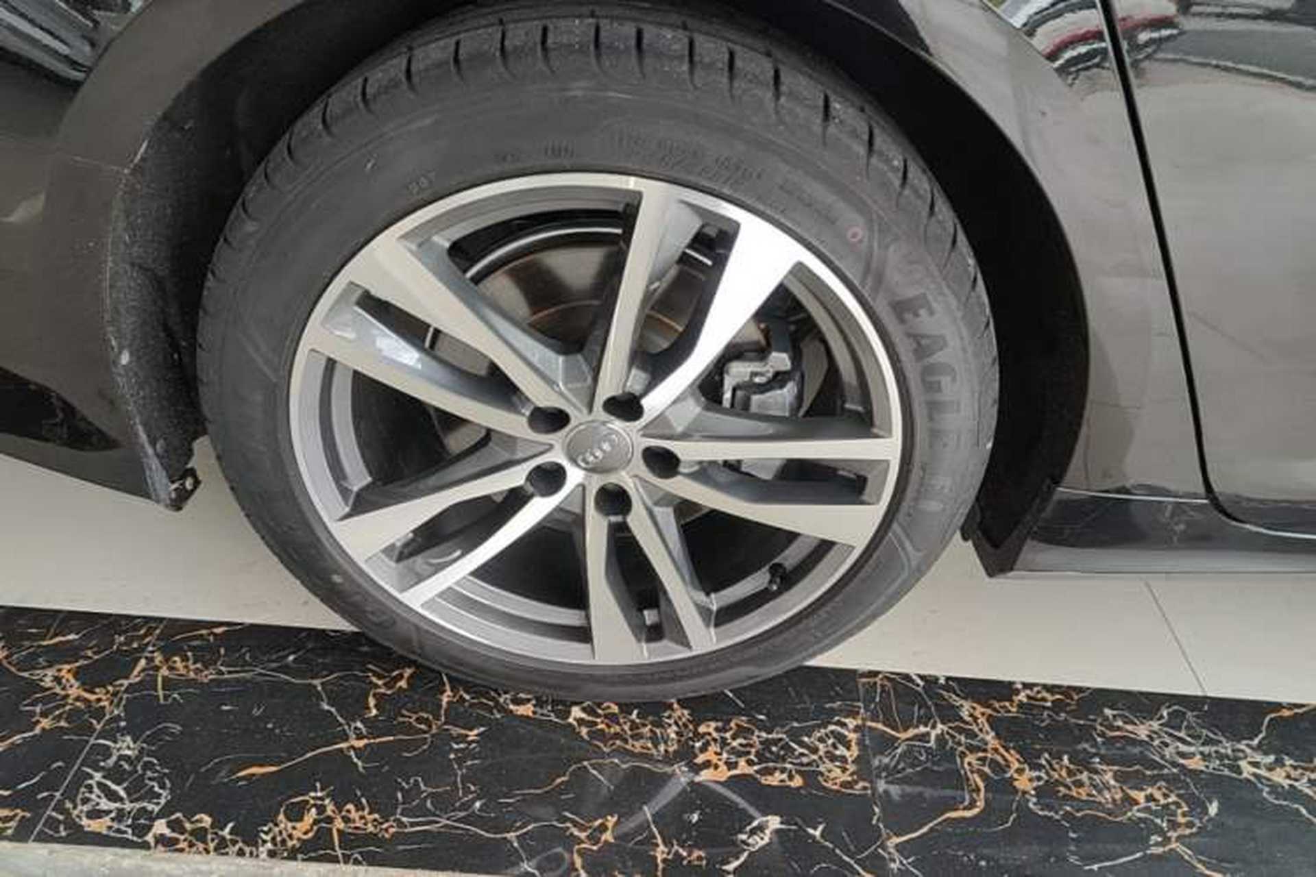 Used Audi A6L 2021 40 TFSI Luxury Dynamic Edition Right Rear Wheel Hub