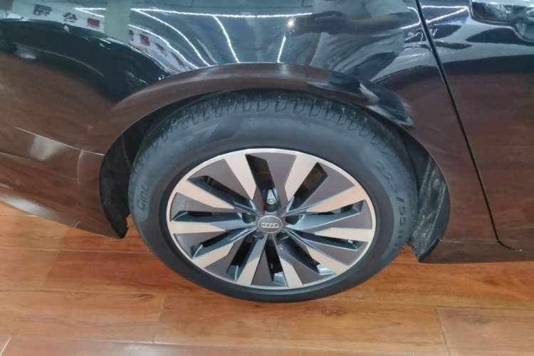 Used Audi A6L 2021 45 TFSI Prestige Elegant Edition Right Rear Wheel Hub