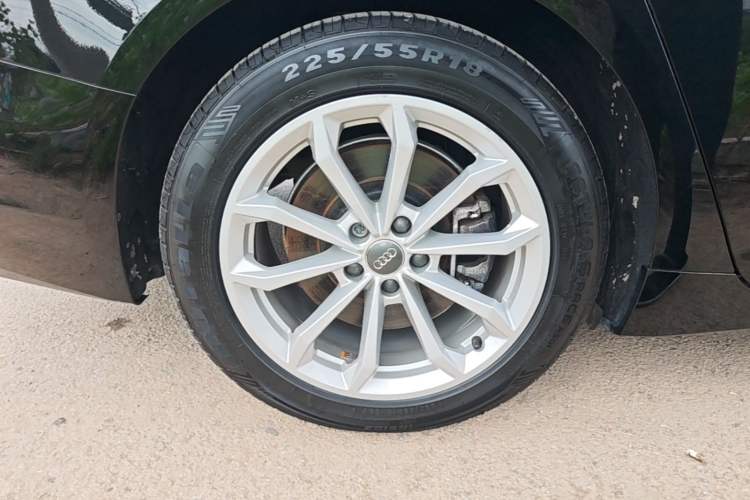 Used Audi A6L 2021 40 TFSI Luxury Prestige Edition Right Rear Wheel Hub