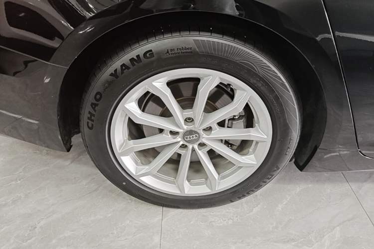 Used Audi A6L 2021 40 TFSI Luxury Prestige Edition Right Rear Wheel Hub