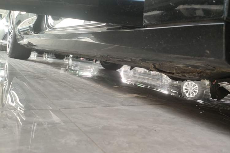 Used Audi A6L 2021 45 TFSI Prestige Elegant Edition Right Side Sill