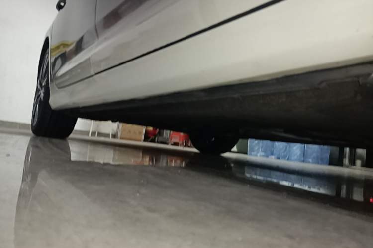 Used Audi A6L 2021 40 TFSI Luxury Dynamic Edition Right Side Sill