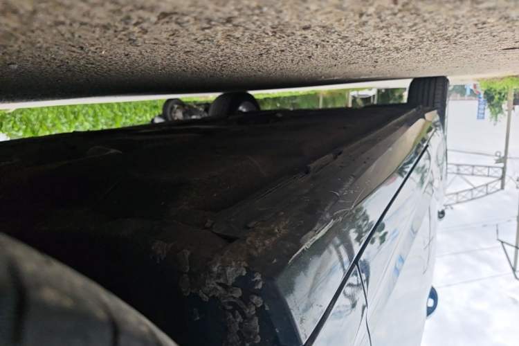 Used Audi A6L 2021 40 TFSI Luxury Prestige Edition Right Side Sill