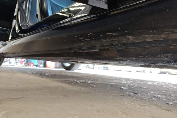 Used Audi A6L 2021 40 TFSI Luxury Prestige Edition Right Side Sill