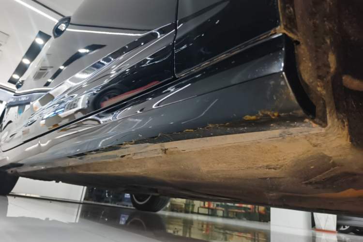 Used Audi A6L 2021 45 TFSI Prestige Dynamic Edition Right Side Sill