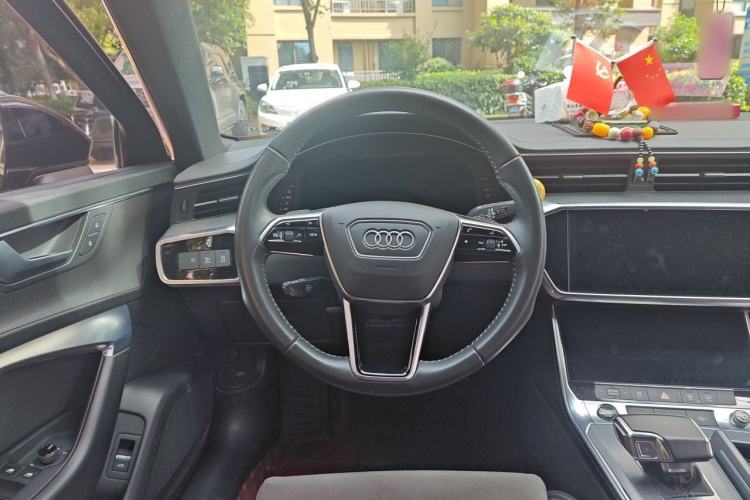 Used Audi A6L 2021 40 TFSI Luxury Dynamic Edition Steering Wheel