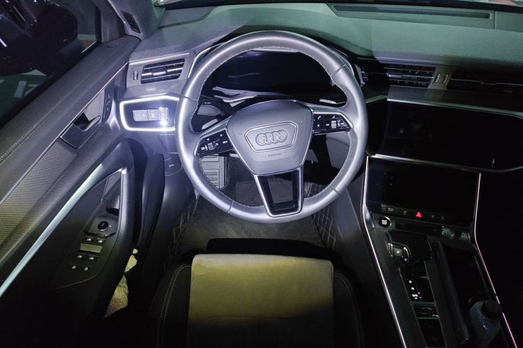 Used Audi A6L 2021 40 TFSI Luxury Dynamic Edition Steering Wheel