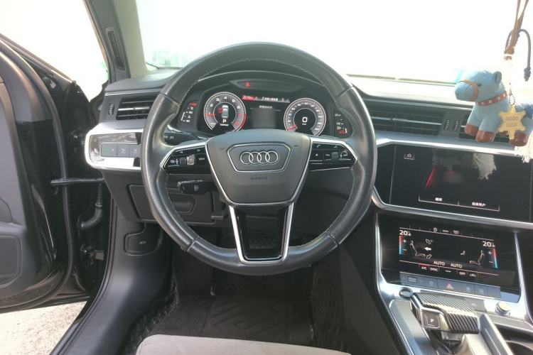 Used Audi A6L 2021 40 TFSI Luxury Dynamic Edition Steering Wheel
