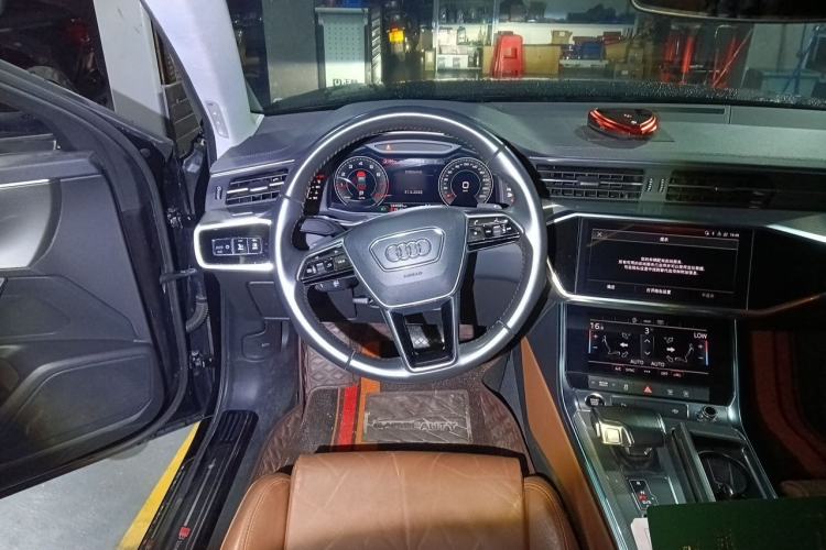 Used Audi A6L 2021 40 TFSI Luxury Prestige Edition Steering Wheel