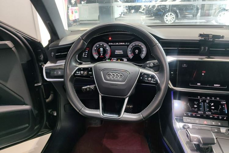 Used Audi A6L 2021 55 TFSI quattro Flagship Dynamic Model Steering Wheel