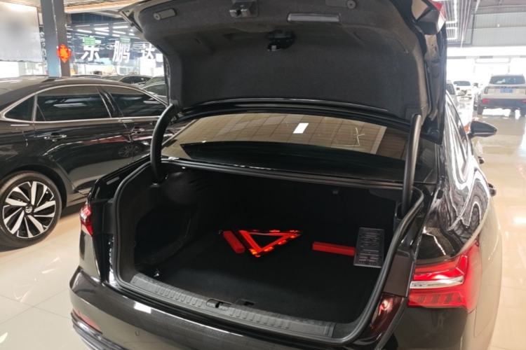 Used Audi A6L 2021 40 TFSI Luxury Dynamic Edition Trunk