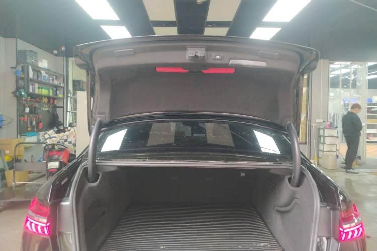 Used Audi A6L 2021 40 TFSI Luxury Dynamic Edition Trunk