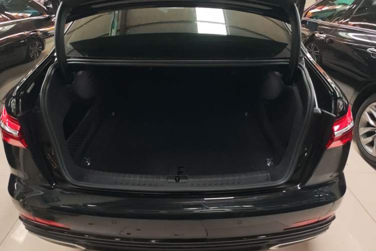 Used Audi A6L 2021 40 TFSI Luxury Dynamic Edition Trunk