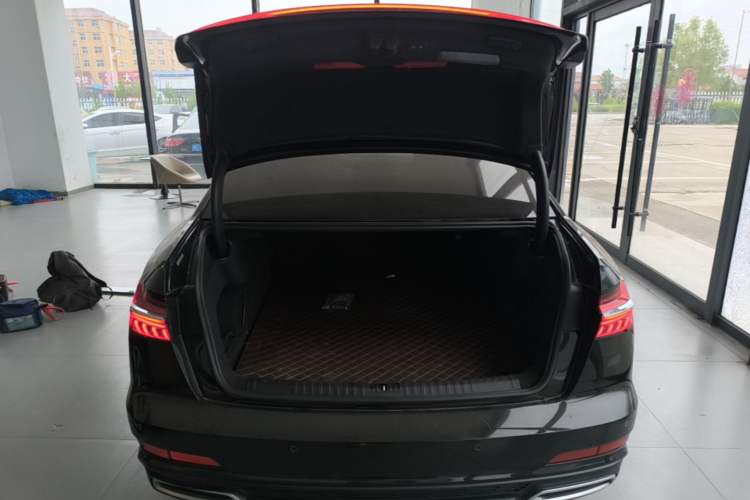 Used Audi A6L 2021 45 TFSI Prestige Dynamic Edition Trunk