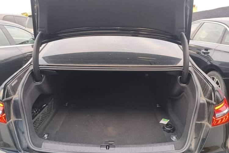 Used Audi A6L 2021 45 TFSI Prestige Elegant Edition Trunk