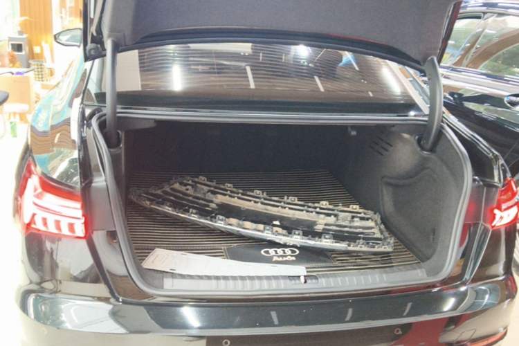 Used Audi A6L 2021 45 TFSI Prestige Elegant Edition Trunk