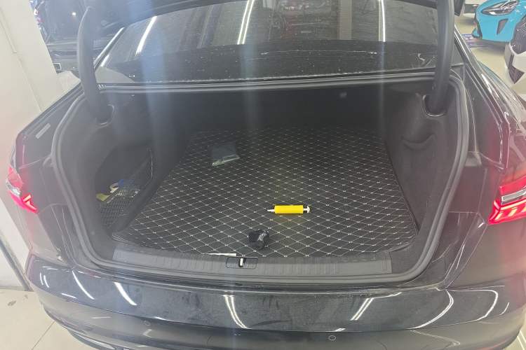 Used Audi A6L 2021 40 TFSI Luxury Prestige Edition Trunk