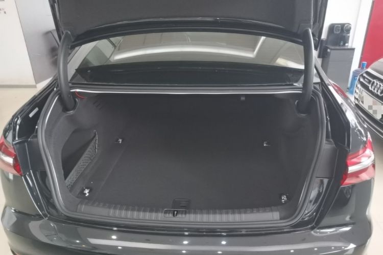 Used Audi A6L 2021 40 TFSI Luxury Prestige Edition Trunk