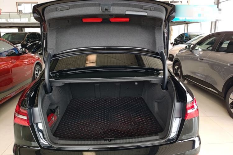 Used Audi A6L 2021 40 TFSI Luxury Dynamic Edition Trunk