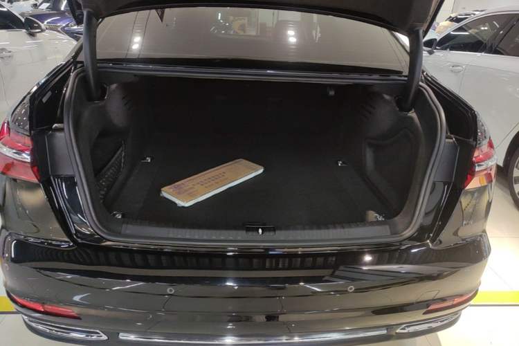 Used Audi A6L 2021 40 TFSI Luxury Prestige Edition Trunk