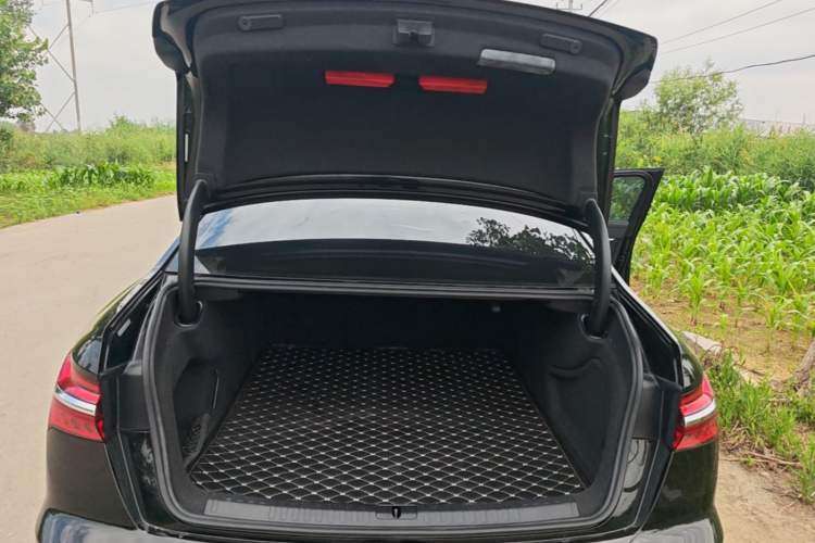 Used Audi A6L 2021 40 TFSI Luxury Prestige Edition Trunk