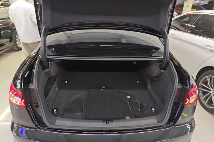 Used Audi A6L 2021 40 TFSI Luxury Prestige Edition Trunk