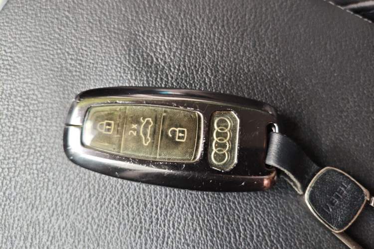 Used Audi A6L 2021 45 TFSI quattro Prestige Elegant Edition Vehicle Key