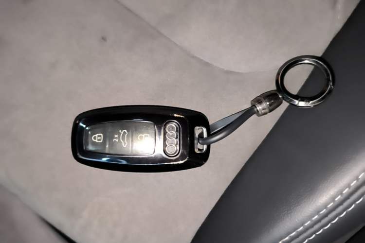 Used Audi A6L 2021 45 TFSI Prestige Dynamic Edition Vehicle Key