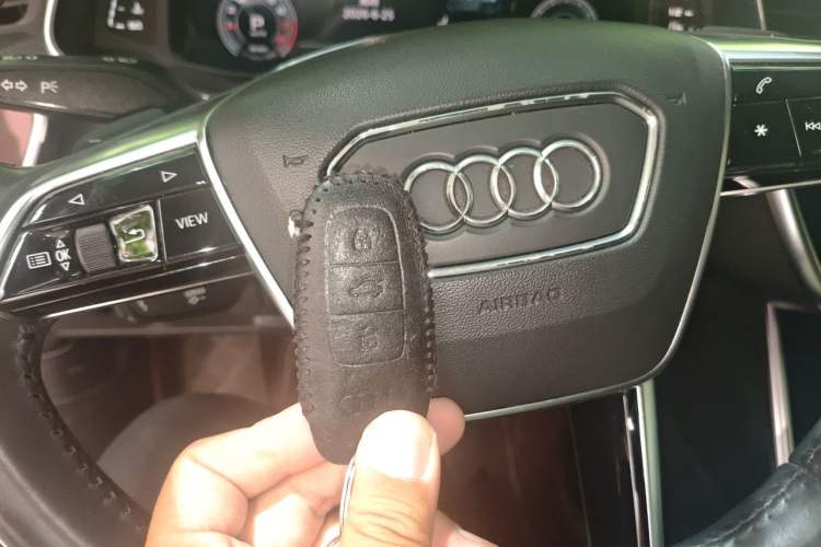 Used Audi A6L 2021 45 TFSI Prestige Elegant Edition Vehicle Key