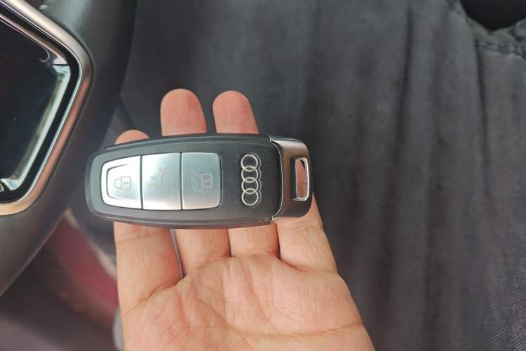 Used Audi A6L 2021 40 TFSI Luxury Dynamic Edition Vehicle Key